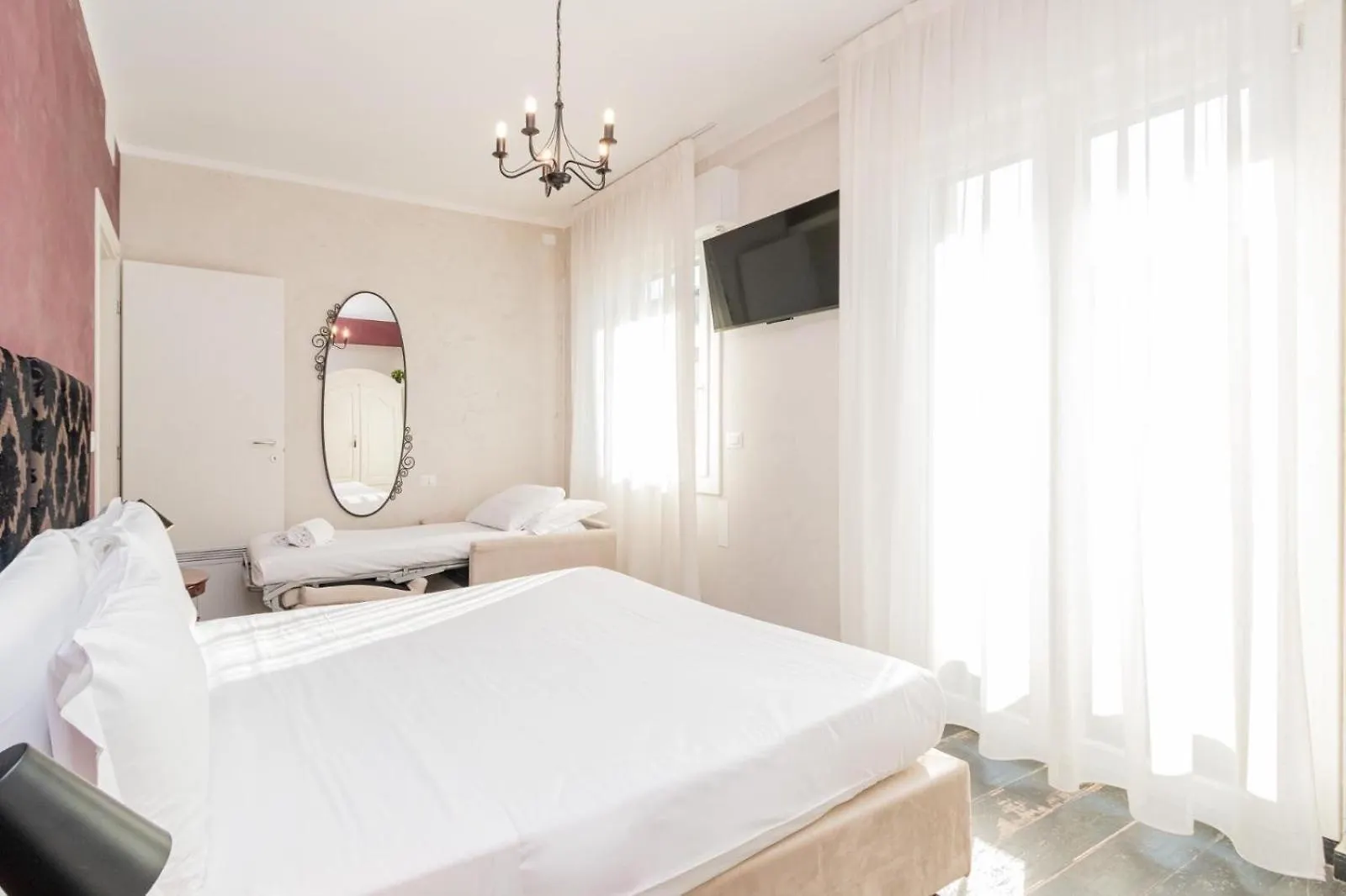 Suites Train Station Mestre