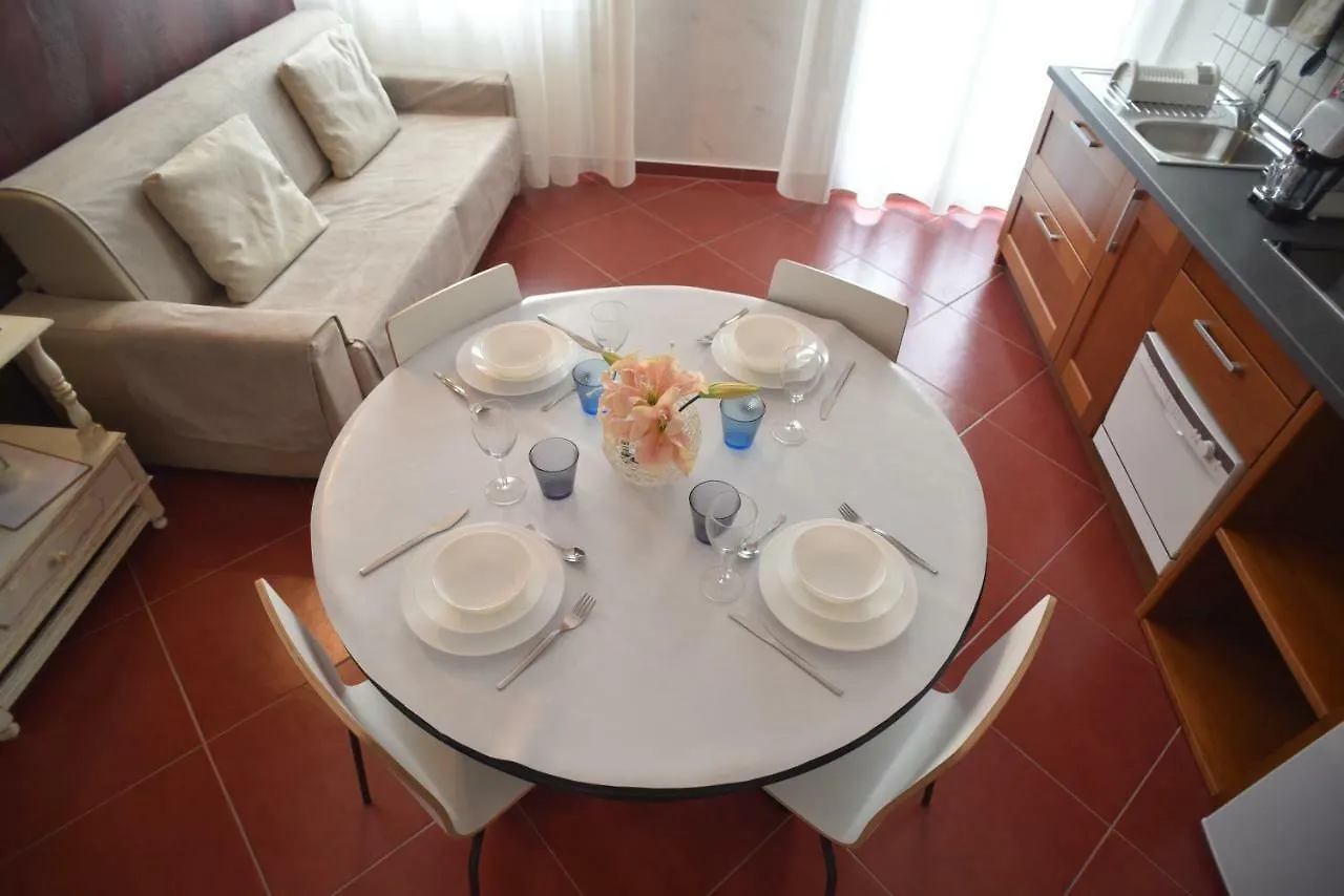 Apartment Suites Train Station Mestre